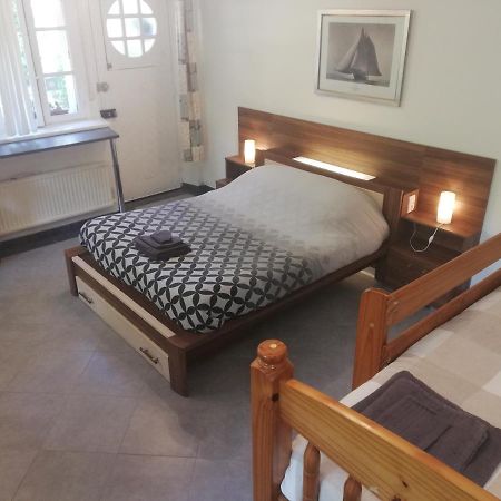 Chambre D'Hotes De La Roche Tremblante Huelgoat Exterior photo